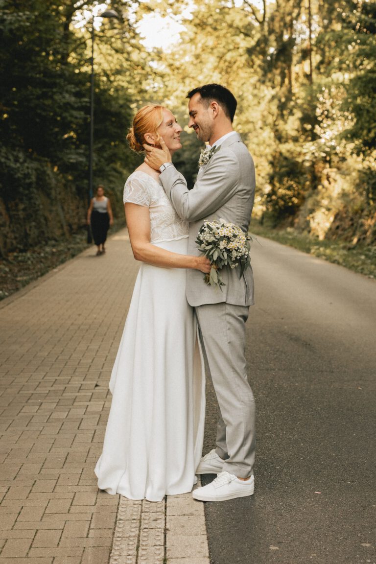 Liebevolle Hochzeitsfotografie aus Essen