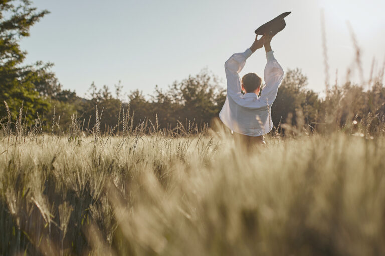 Natürliches Porträt-Shooting in der Abendsonne